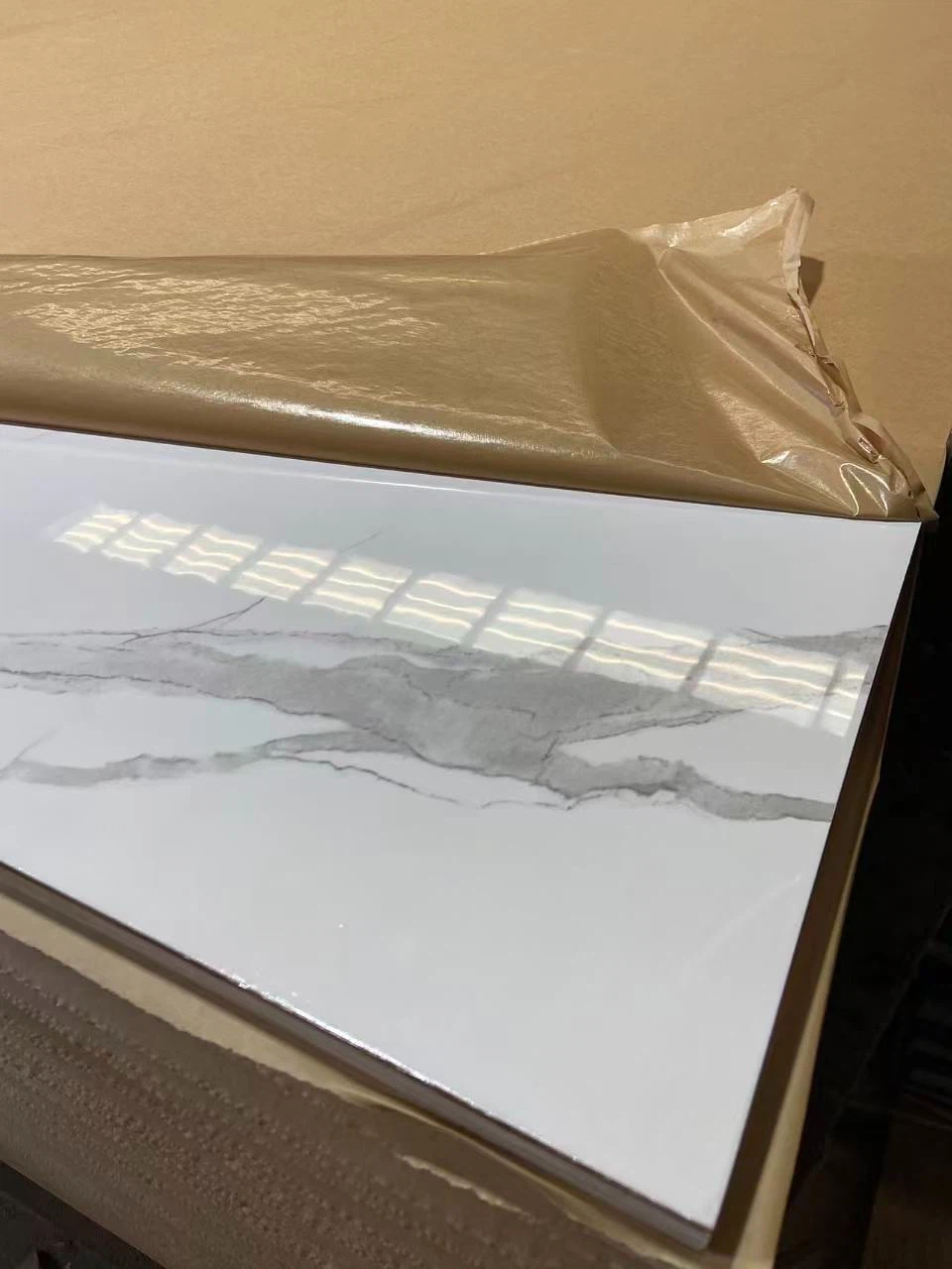 High Gloss UV Marine Laminate Melamine Plywood suppliers